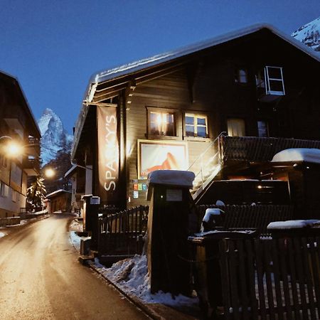 The Matterhorn Hostel Zermatt Dış mekan fotoğraf