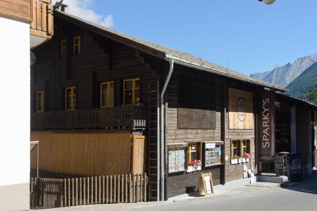 The Matterhorn Hostel Zermatt Dış mekan fotoğraf